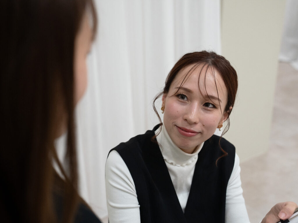 骨格・まつげ・表情に合わせた施術